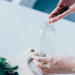 One Touch Dressing Bottle, 240mL -Hario Europe 000TAR 7915web