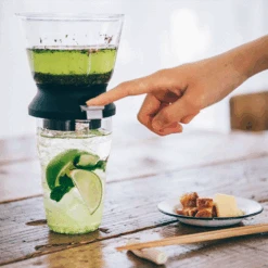 Tea Dripper Largo, 350mL -Hario Europe 120200402 TAR 47131web