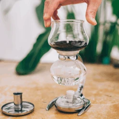 Mini Coffee Siphon "Miniphon" -Hario Europe 20191004 TAR 1694web