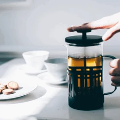 Harior Noir Tea & Coffee Press 8 Harior Noir Tea & Coffee Press -Hario Europe 20191004 TAR 1910web