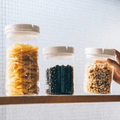 Airtight Canister 9 Airtight Canister -Hario Europe 20200402 TAR 4565web