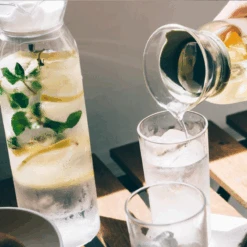 Water Pitcher -Hario Europe 20200603 TAR 5113web