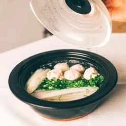 Glass Lid Pot Donabe Go -Hario Europe 20201028 TAR 4222web