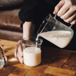 Beaker Glass, 200mL -Hario Europe BG 200 Web03