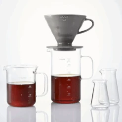 Beaker Server & V60 Dripper Set 7 Beaker Server & V60 Dripper Set -Hario Europe BVD 3012 GR Web03