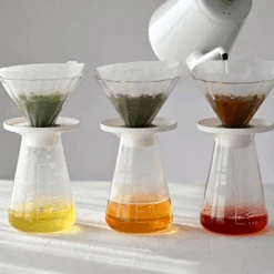 CHA CHA Dripper Bouquet & Server Set 8 CHA CHA Dripper Bouquet & Server Set -Hario Europe CDB web03