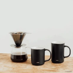 Stainless Thermal Mug With Ceramic Coating, 350/470mL 17 Stainless Thermal Mug With Ceramic Coating, 350/470mL -Hario Europe CMG web04 9cb422af cfd2 40de 8f54 37a84040e64c