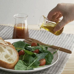 Conical Pitcher, 50/100mL -Hario Europe CP web03