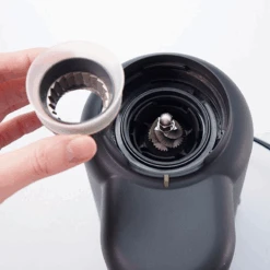 V60 Electric Grinder Compact N 10 V60 Electric Grinder Compact N -Hario Europe EVCN 8 B EU web04