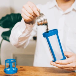 Cold Brew Coffee Filter-in Bottle 23 Cold Brew Coffee Filter-in Bottle -Hario Europe FIC BLU 3