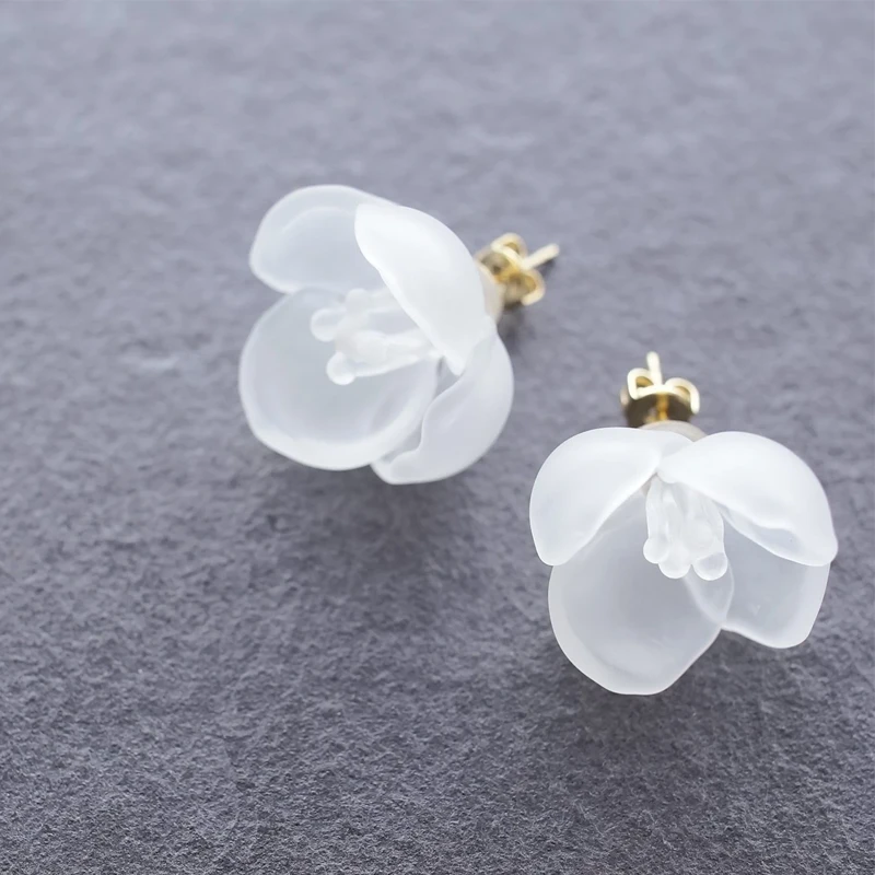Tsubaki Frost Earrings 1 Tsubaki Frost Earrings