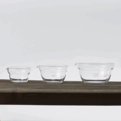 Heatproof Glass Bowls With Spout (Set, 3pcs) 13 Heatproof Glass Bowls With Spout (Set, 3pcs) -Hario Europe KB 1318 web 5e4d3069 548e 4720 aa92 be4b83df761d