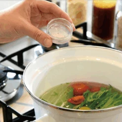 Spice Mill Salt & Pepper -Hario Europe SMS 120 howto web cec0a516 4858 45f6 a8d3 3d9f793ae2f2