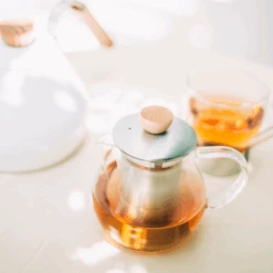 Tea Pitcher, 450/700mL -Hario Europe TAR 0283web