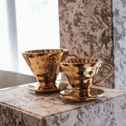 V60 Metallic Colour Ceramic Dripper, 02 Size 17 V60 Metallic Colour Ceramic Dripper, 02 Size -Hario Europe VDC 02 GO TW web02