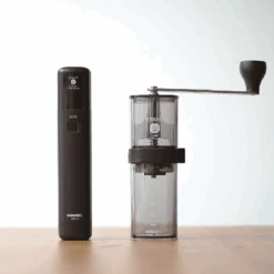 Electric Hand Coffee Grinder Set 13 Electric Hand Coffee Grinder Set -Hario Europe emsg 2b phot01